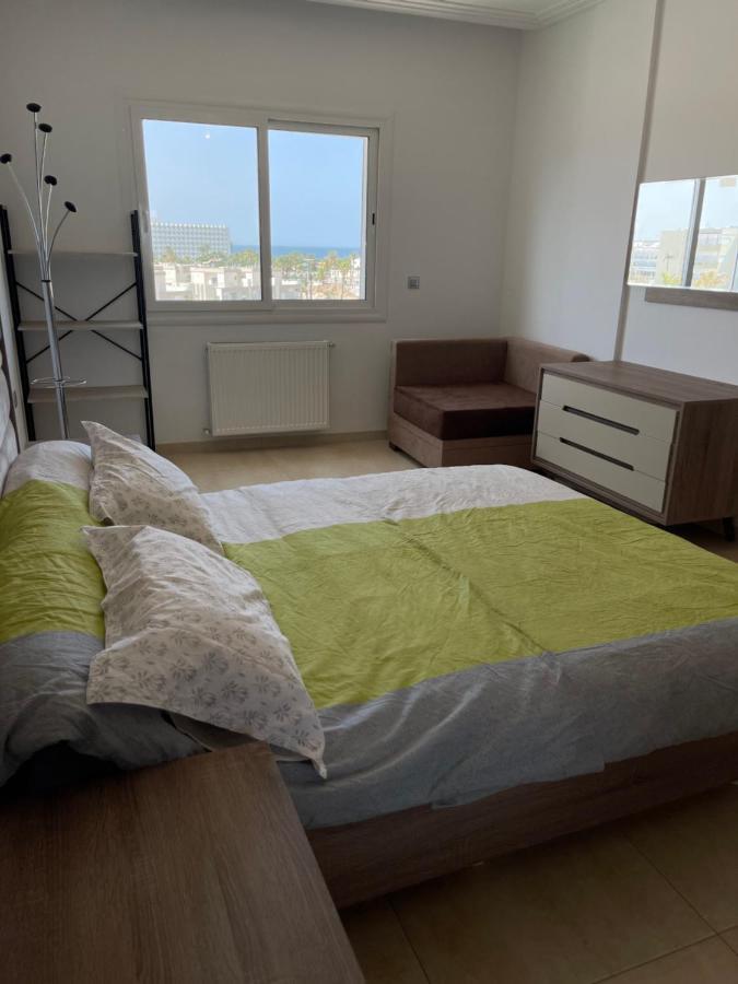 מונסטיר Palm Lake Resort Folla מראה חיצוני תמונה