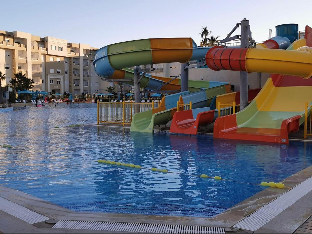 מונסטיר Palm Lake Resort Folla מראה חיצוני תמונה