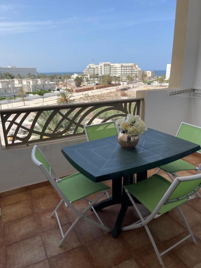 מונסטיר Palm Lake Resort Folla מראה חיצוני תמונה